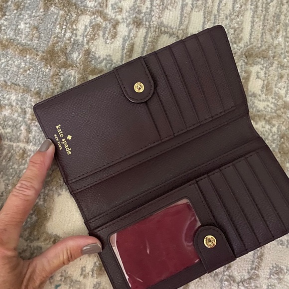 COPY - Kate Spade NWOT Slim Bifold Wallet - Picture 3 of 4